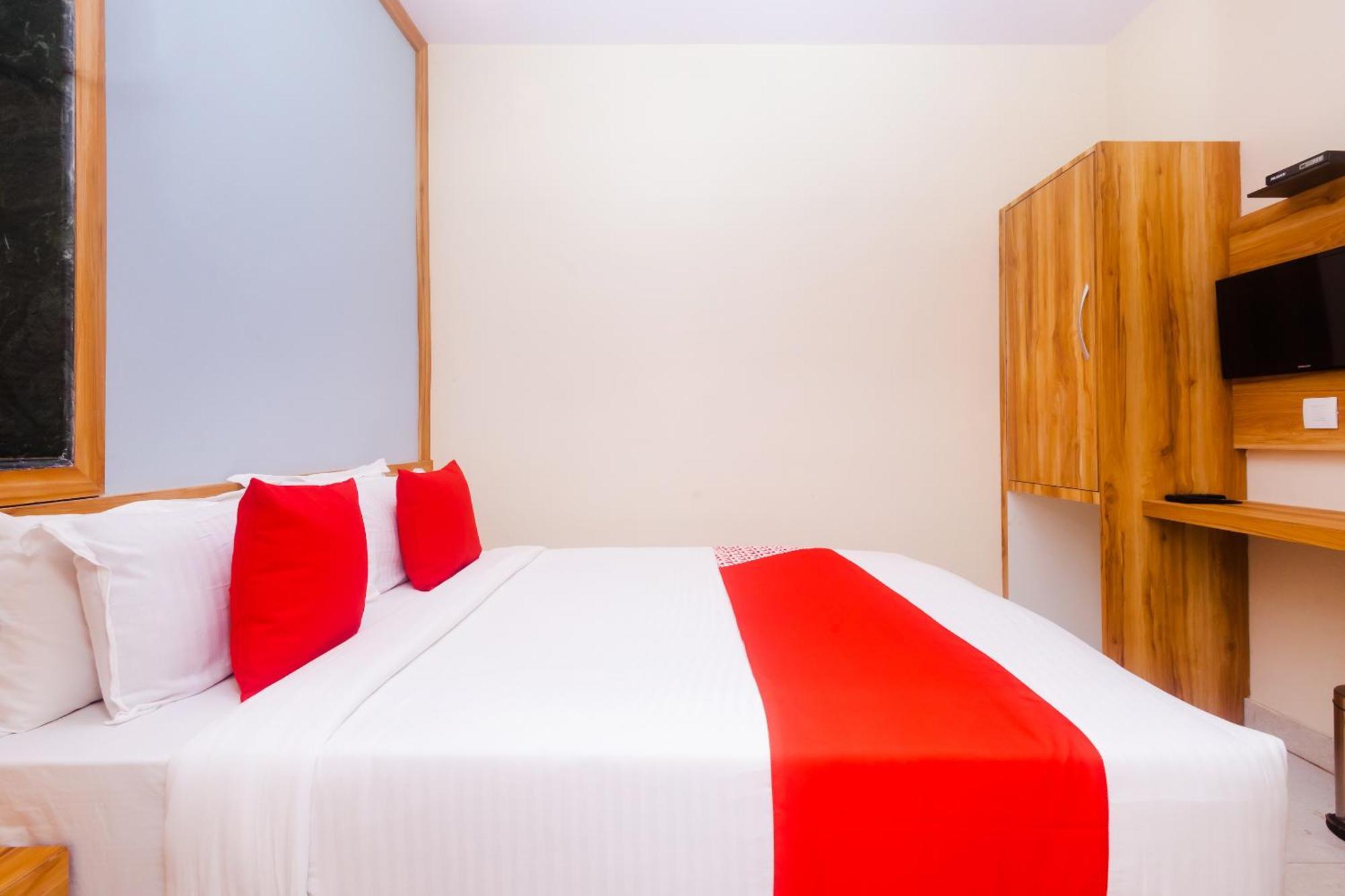 מומביי Hotel Sun City Near Saifee Hospital And Hn Reliance מראה חיצוני תמונה