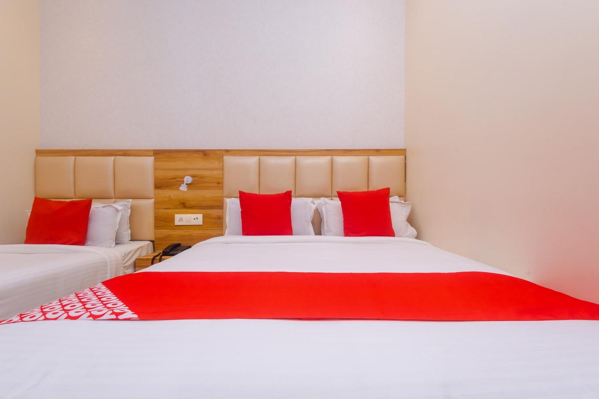 מומביי Hotel Sun City Near Saifee Hospital And Hn Reliance מראה חיצוני תמונה